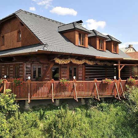 Roubenka U Mlyna Hotel Dasice Exterior foto